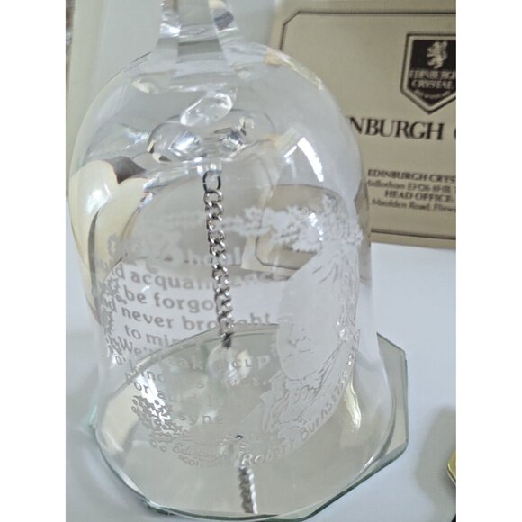 Authentic Scottish Charm: Edinburgh Crystal 6" Bell Robert Burns Auld Lang Syne - Picture 9 of 14